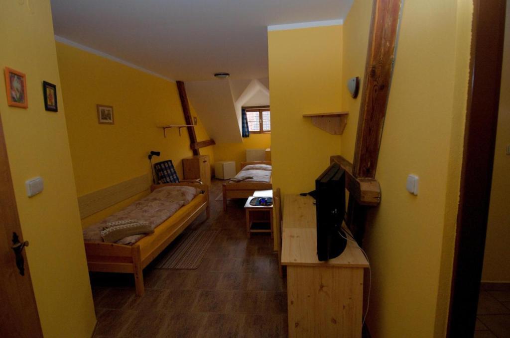 לוני Hotel Na Hradbach חדר תמונה